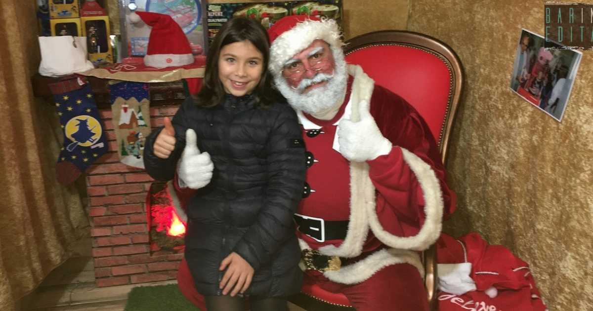 Bari, la storia di Nicola: si trasforma in Babbo Natale per consegnare i doni ai bimbi malati